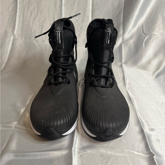 Nike Black and White High-Top Sneakers - Picture 4 of 5